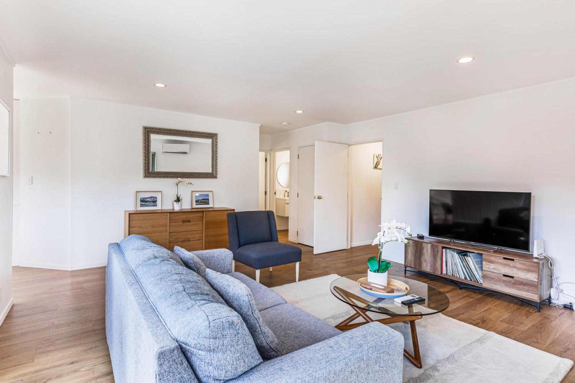 Private And Sunny 3-Bedroom Home With Parking 奥克兰 外观 照片